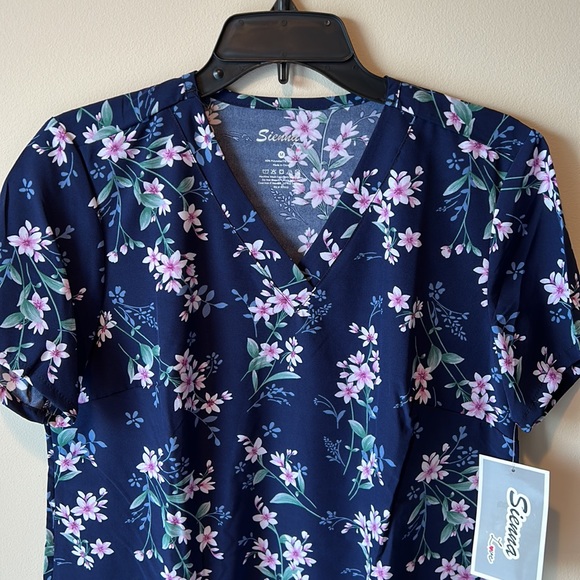BFF Scrubs Tops Sienna Love Scrub Top Poshmark